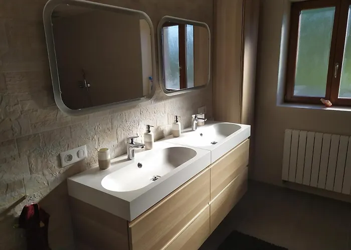 La Maison Des Trois Frontières